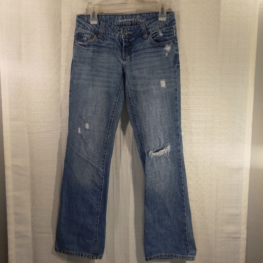 American Eagle Distress Favorite Boyfriend Jeans Sz 4